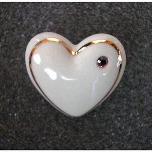 Lennox Heart Pin with Pink Gem 1" x 1"